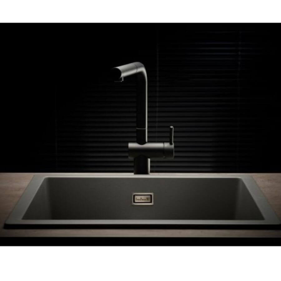 Amsterdam-50-GS-Cedar-Black